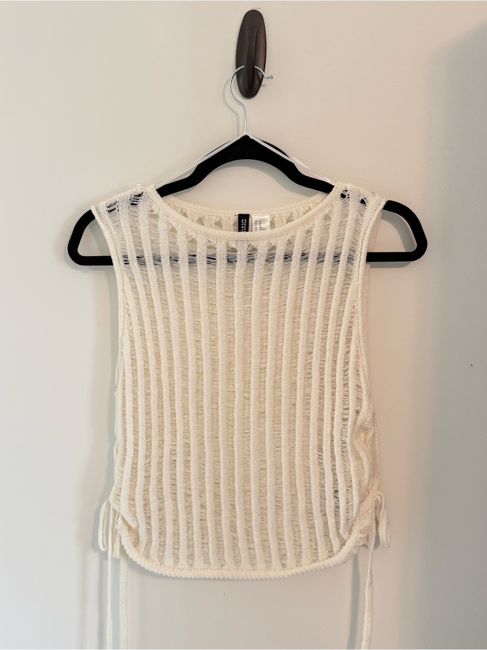 H&M Women’s Cream Knitted Top